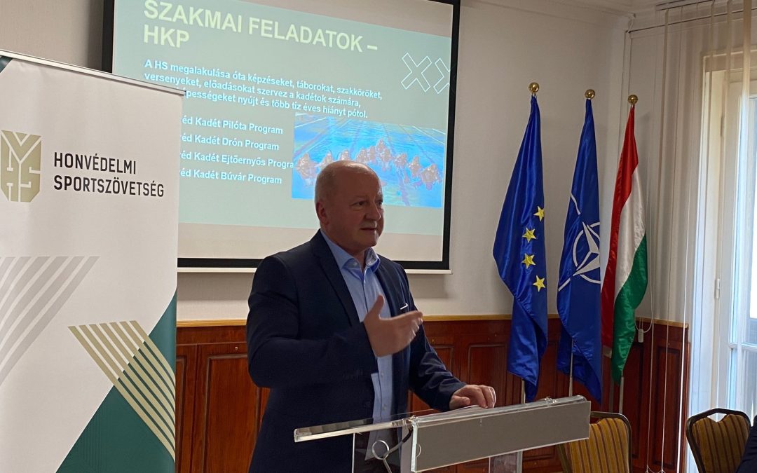 EREDMÉNYES KÜLDÖTTGYŰLÉS ÉS 12 ELISMERÉS