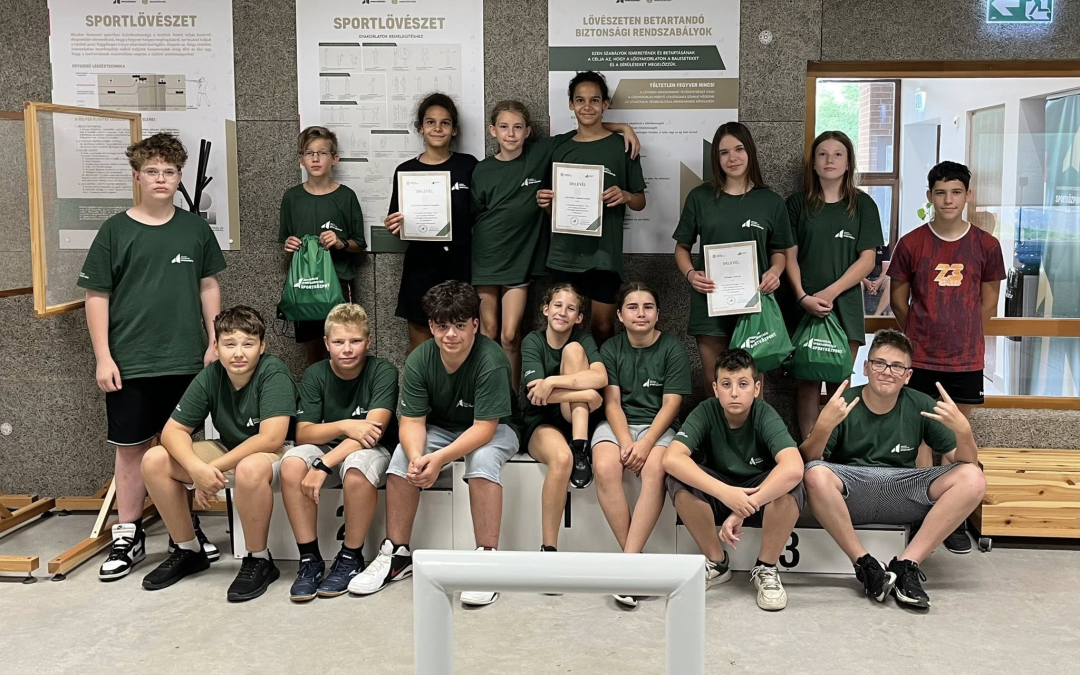 Mozgalmas hetek, közös élmények