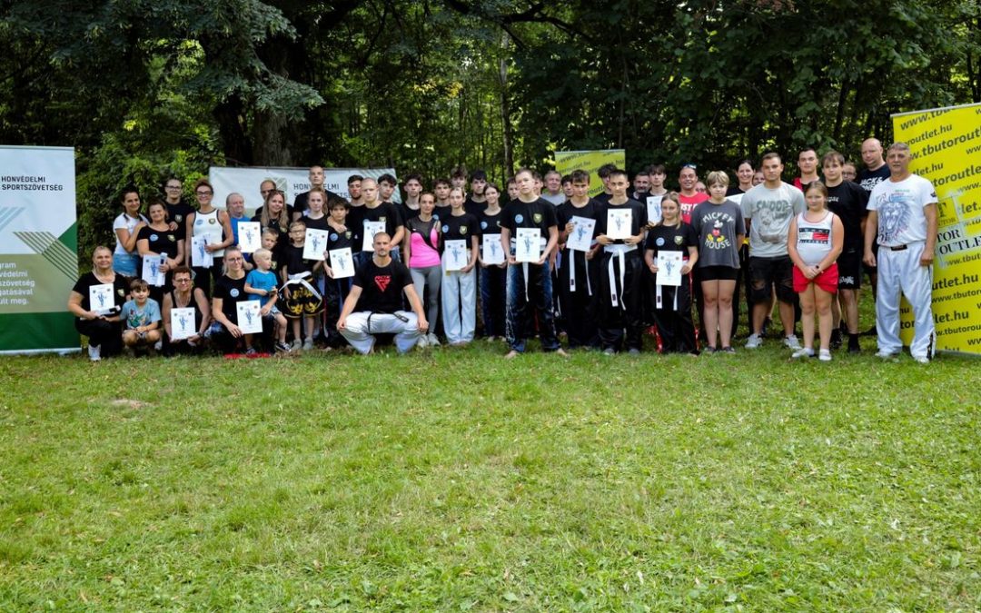 Futás, küzdelem, közösség – felejthetetlen élményekkel zárult a Bázis Kick-Box Akadémia nyári tábora