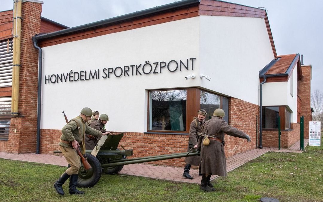 Családi napra várják az érdeklődőket holnap, a nemzeti ünnepen Balassagyarmaton