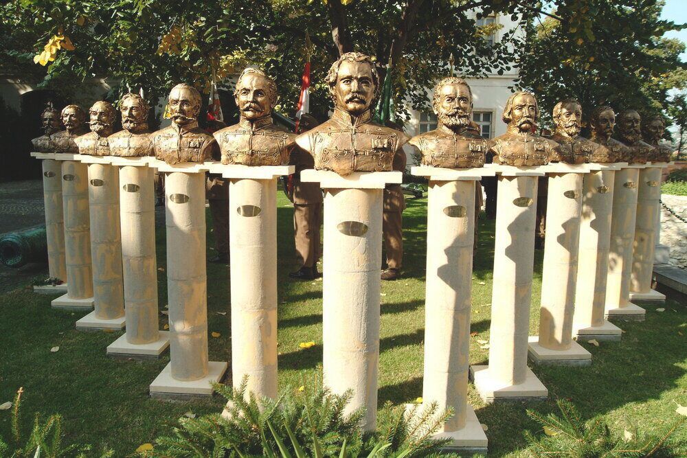 Október 6. – Aradi Vértanúk Emléknapja