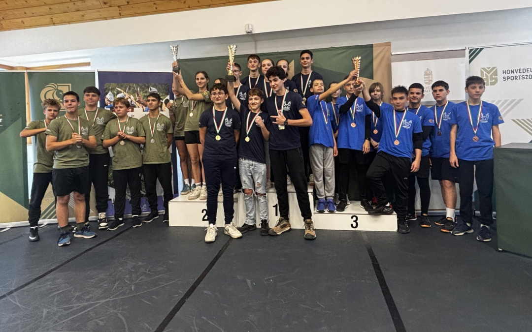 ÚJABB KÉT CSAPAT A DÖNTŐBEN!