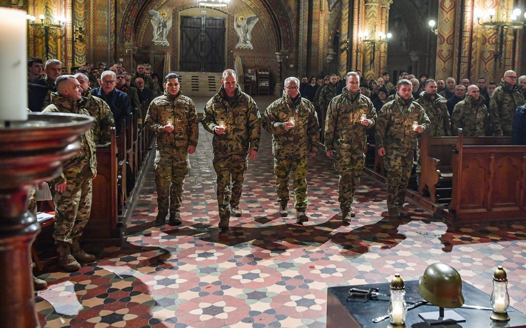 Gyertyát gyújtottak a doni hősök emlékére