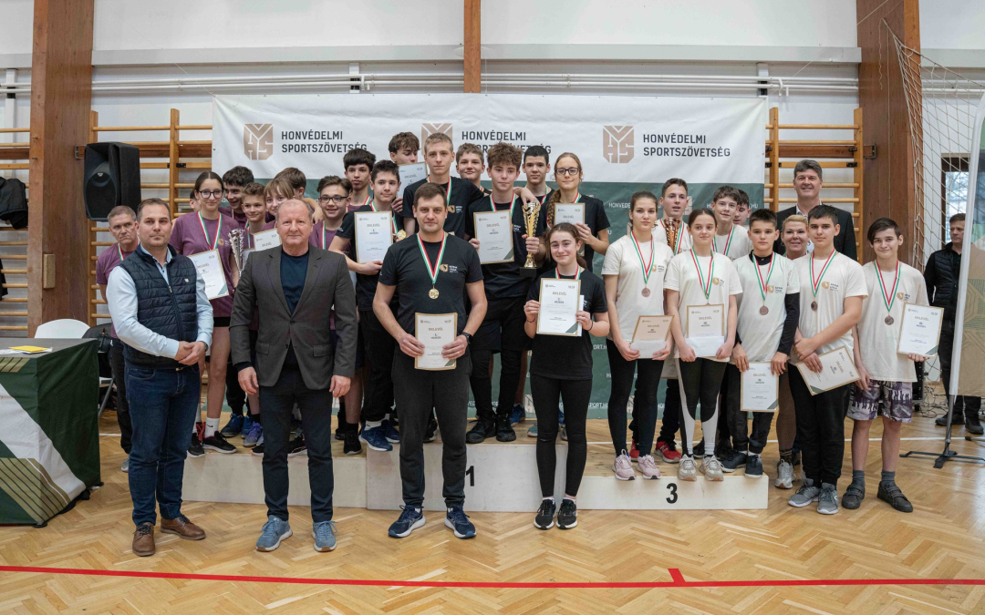 Simicskó István: a célunk, hogy legyenek olyan fiatalok, akik a haza védelmét választják hivatásként