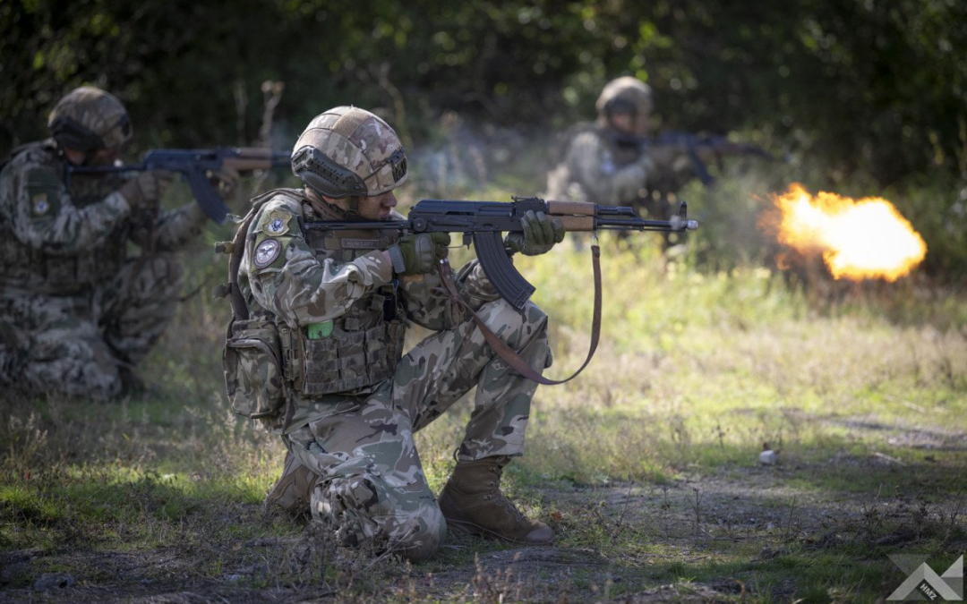 HadERŐ: több ezer bevonuló az új vasak mögött
